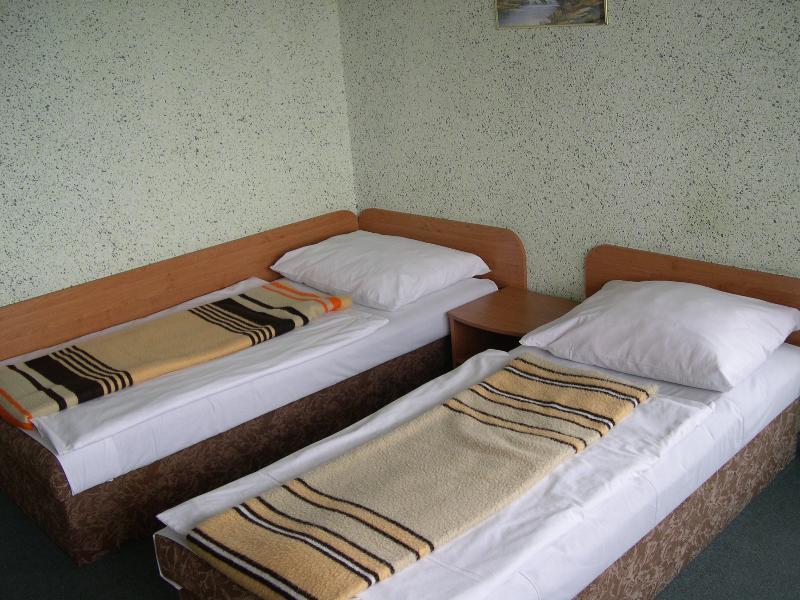 Garni Hotel Junior Bratislava Bagian luar foto